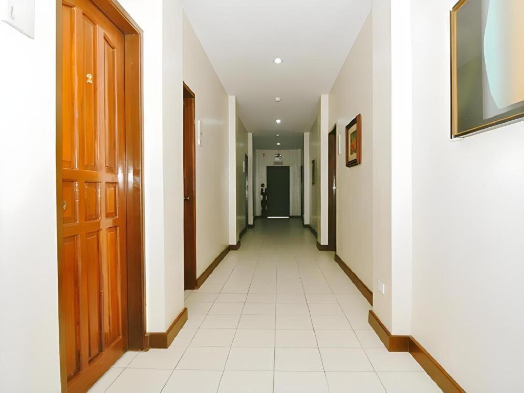 El Haciendero Private Hotel Iloilo City Buitenkant foto